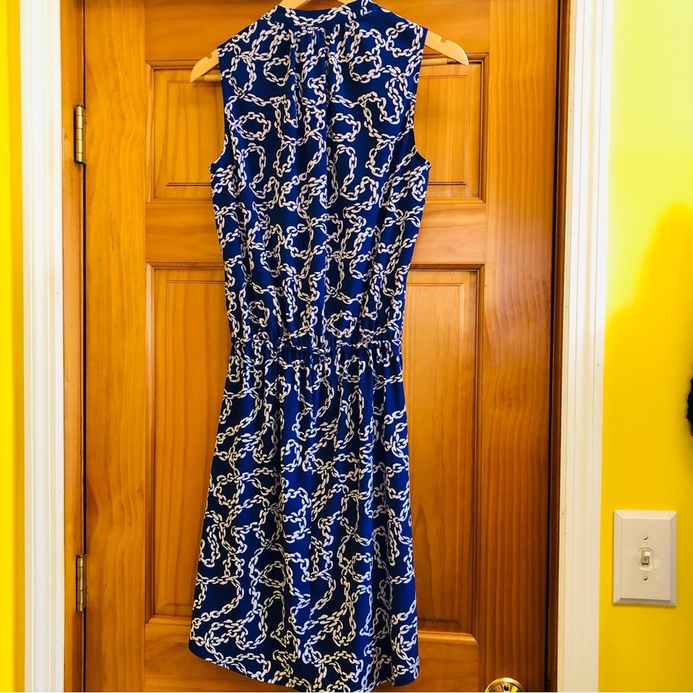 LIZ CLAIBORNE Dress Size 4 / Summer Shirt Dress / Chain Design / V-Neck - Picture 14 of 16